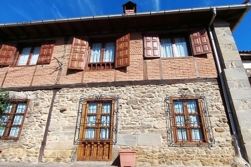 Villa Casa Rustica En Dobres Con Vistas A La Montana Extérieur photo